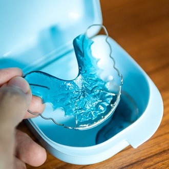A blue retainer in Rutland