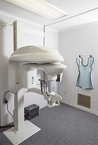 3 D C T cone beam x-ray scanner